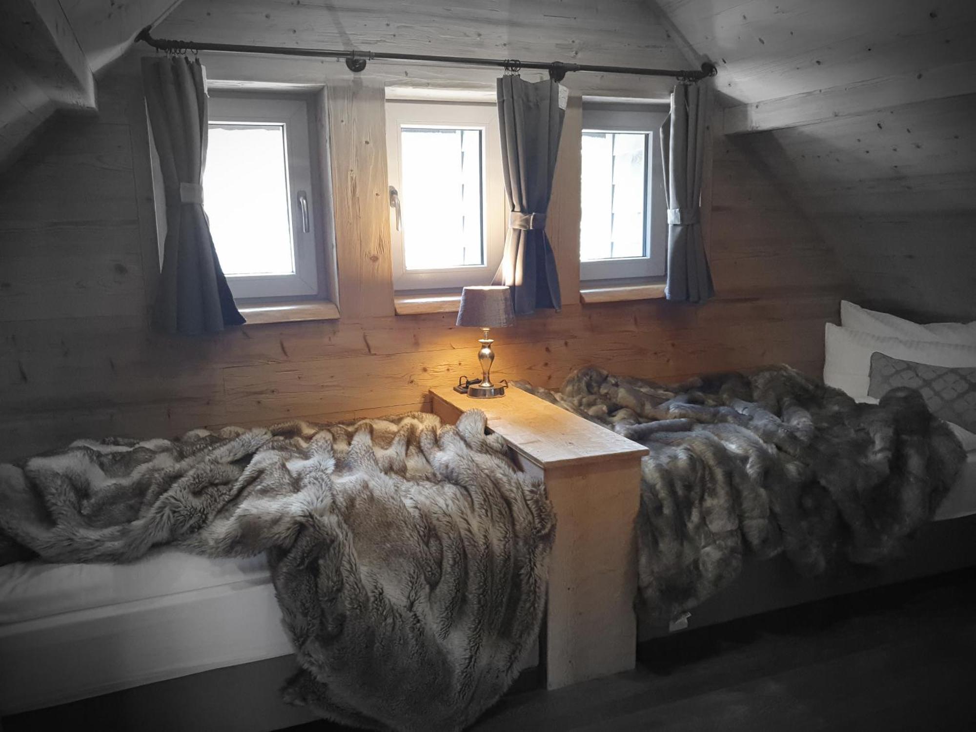 Wlodgeone Браунлаге Номер фото